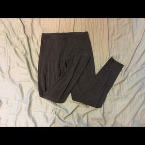 Grey leggings